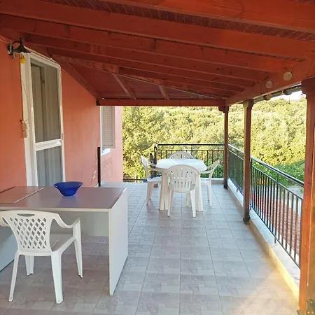 Hébergement de vacances Fraoulitsa *