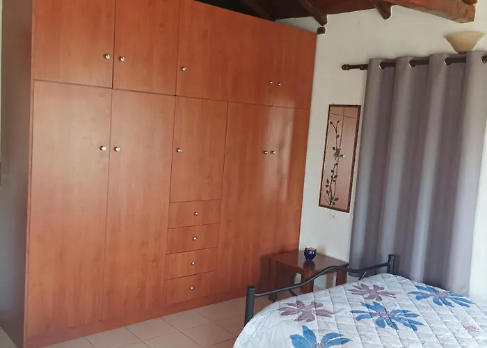 Fraoulitsa Casa de Férias