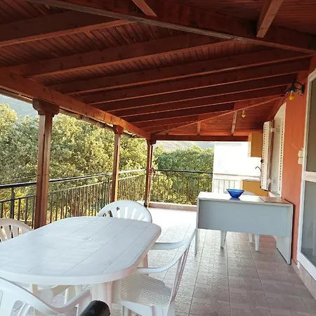 Fraoulitsa * 斯科达利昂